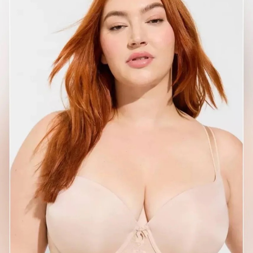 Torrid Pink Comfort Bra 42D